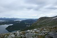 Utsikt mot Høgåsen og Åseli fra Fjellfjellet